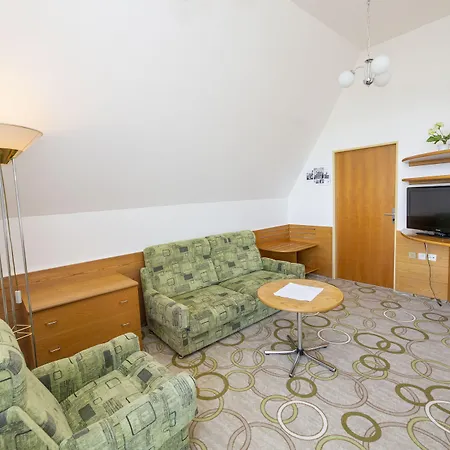 Hotel Ski Ξενοδοχείο