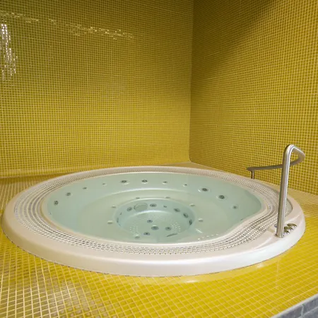 Hotel SKI