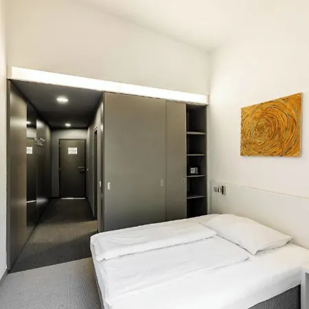 Hotel SKI